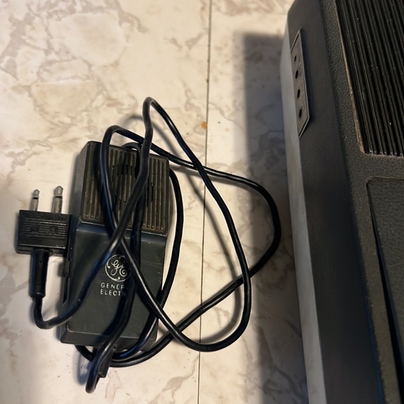 Vtg General Electric GE Model M8420A Cassette Recorder Automatic ALC with Mic - Picture 5 of 16